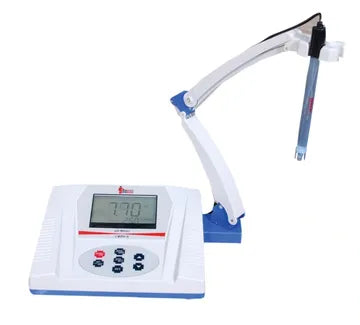 Economic pH Meter with Automatic Temperature Compensation LMPH9