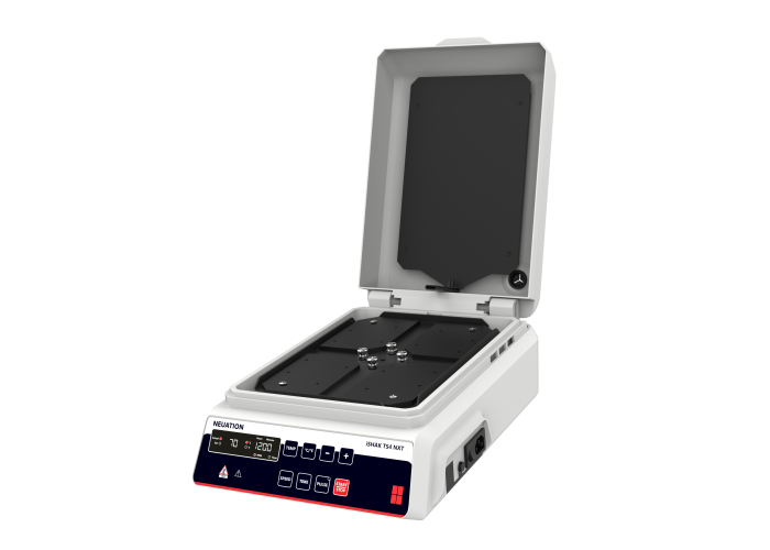 iShak TS4 NXT – Digital Incubated Microplate Shaker with BLDC Motor